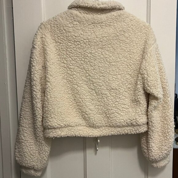 HYFVE Play It Right Teddy Fabric Button-down cropped Jacket cream size small - Picture 7 of 10